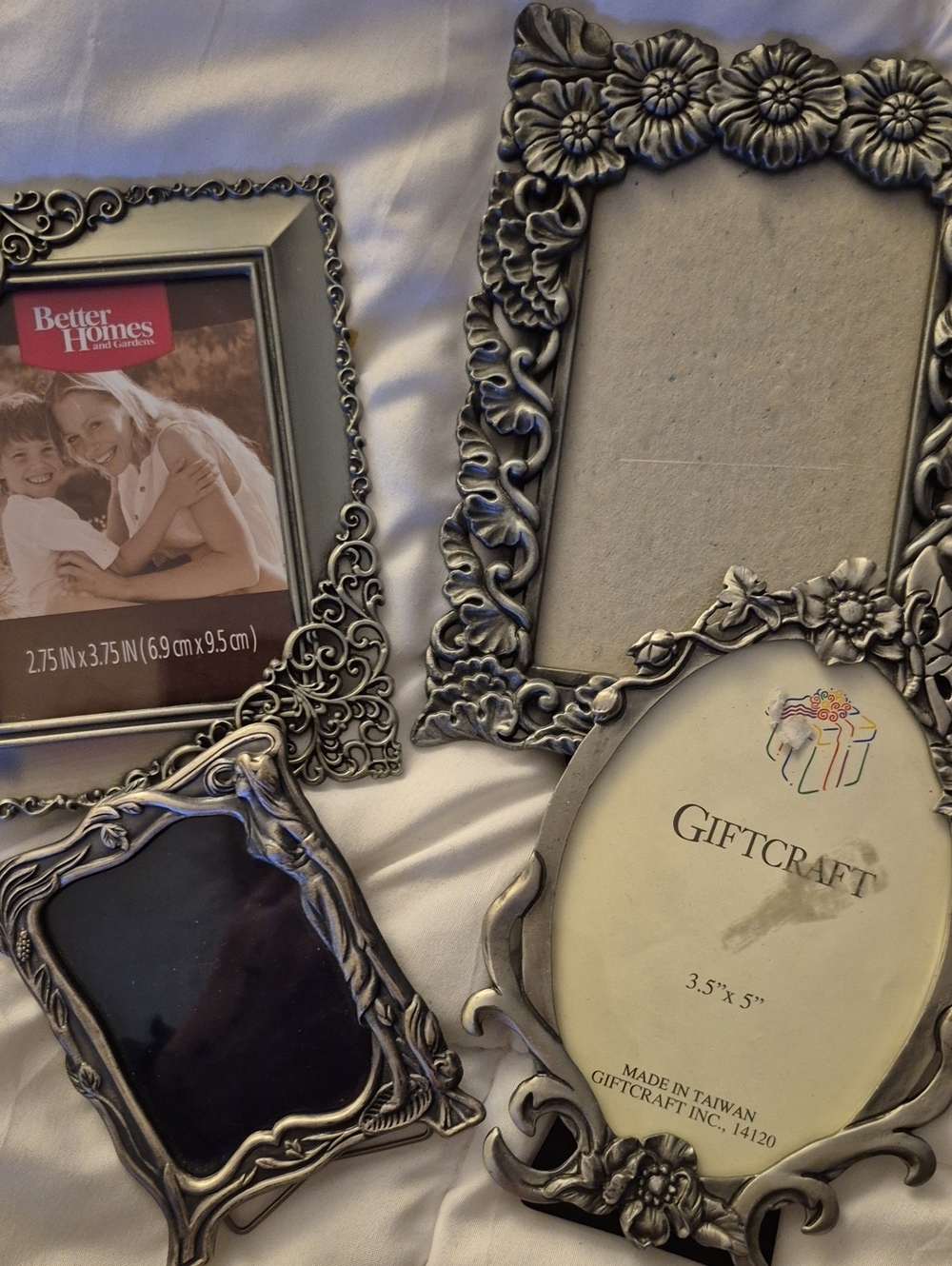 Craft Silver Ornate Floral & Scroll Photo Frame Set